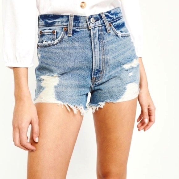 Abercrombie and Fitch Annie high rise distressed denim shorts - Picture 1 of 12